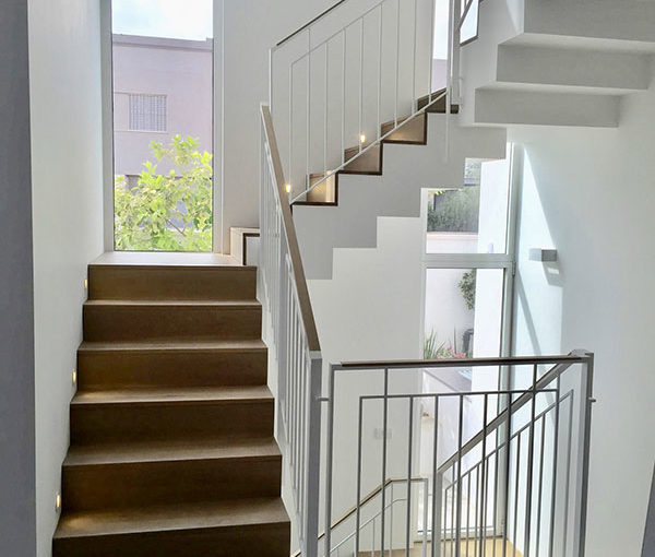 modern-interior-handrail-46